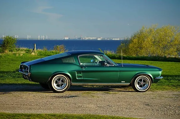 Ford Mustang 1967 photo 3