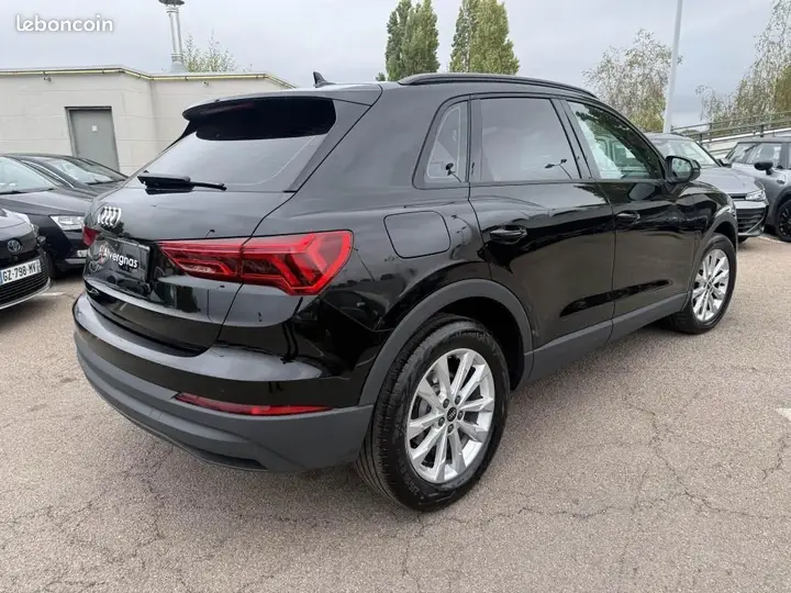 Audi Q3 2022 photo 5