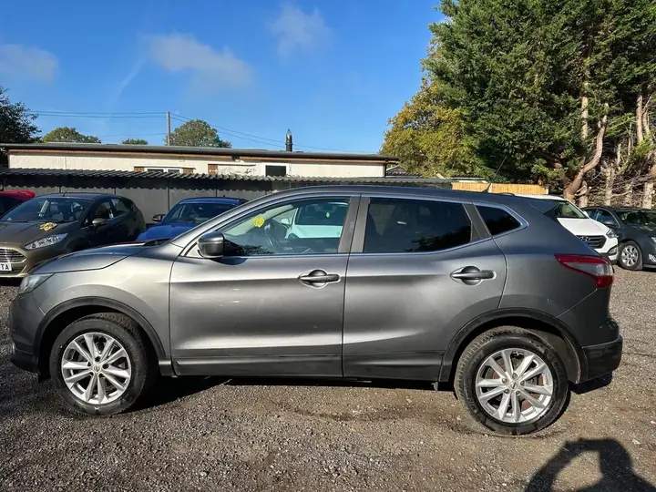 Nissan Qashqai 2014 photo 4