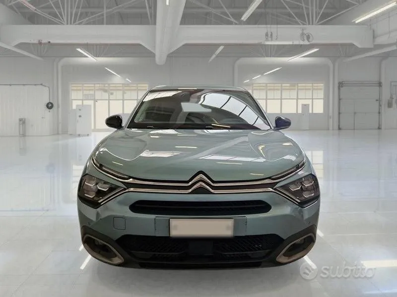 Citroen C4 2022 photo 2