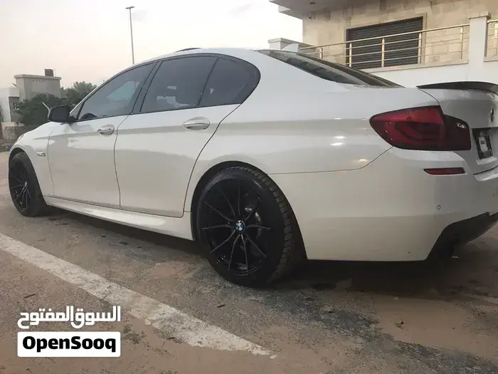 BMW 5 Series 2013 photo 4