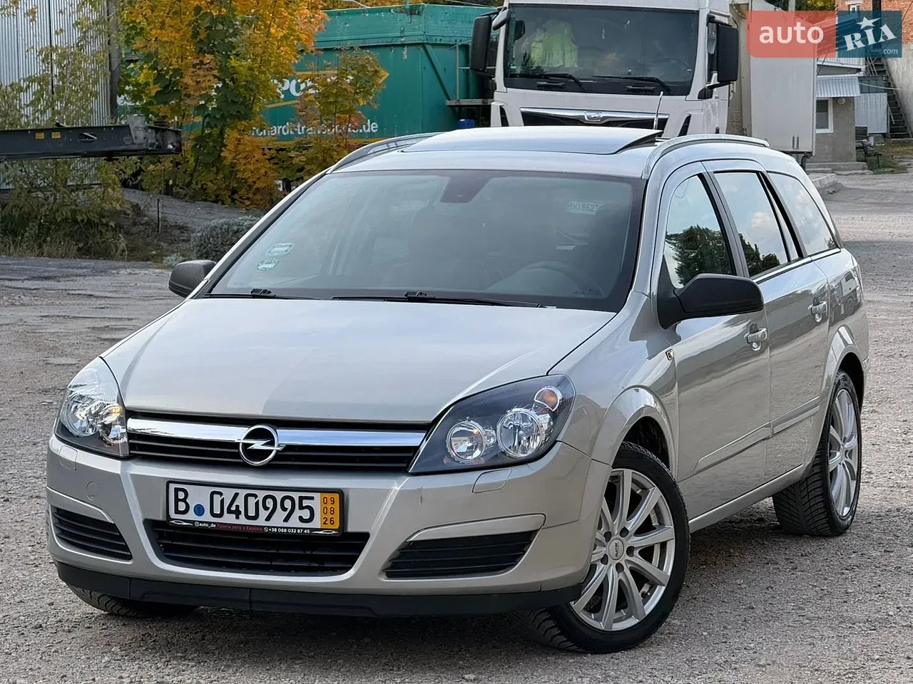 Opel Astra 2006 photo 2