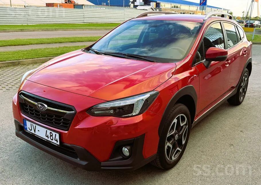 Subaru Xv 2018 photo 2