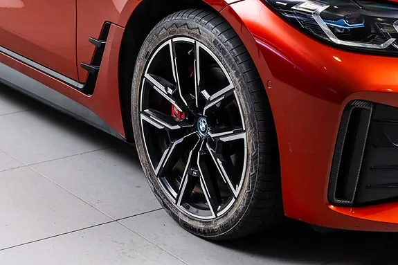 BMW I4 2023 photo 3