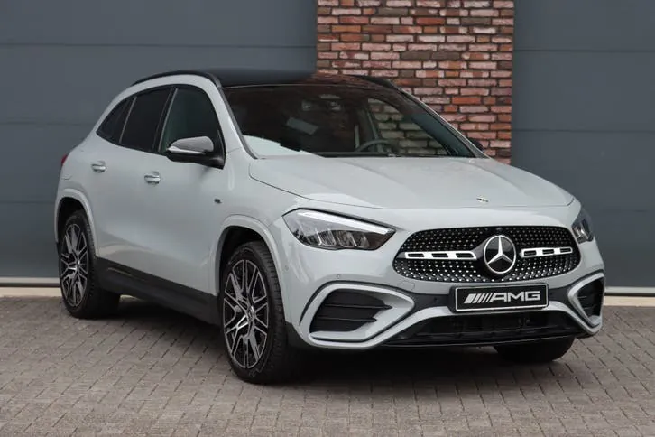 Mercedes-Benz Gla 2025 photo 3