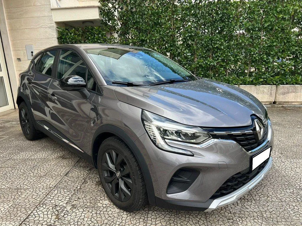 Renault Captur 2021 photo 2