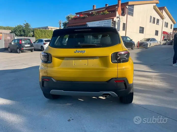 Jeep Avenger 2023 photo 2