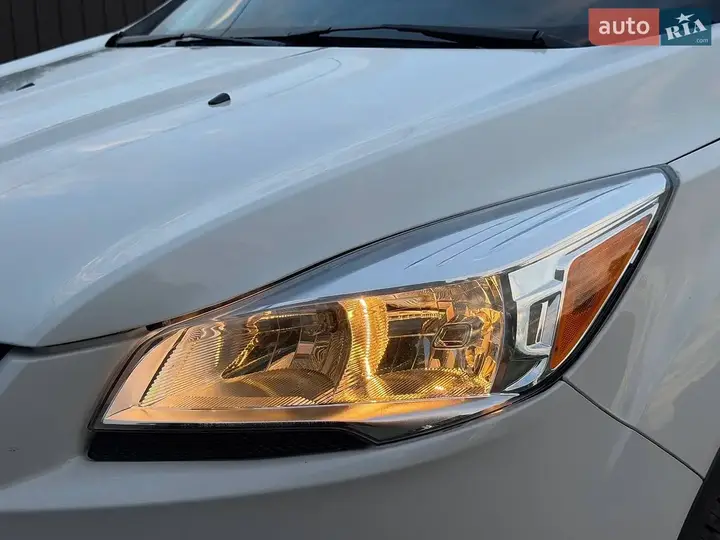 Ford Escape 2015 photo 5