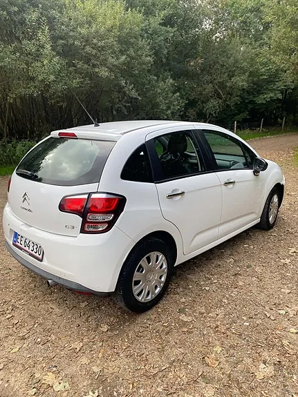 Citroen C3 2013 photo 2