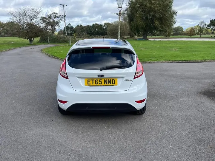 Ford Fiesta 2016 photo 5