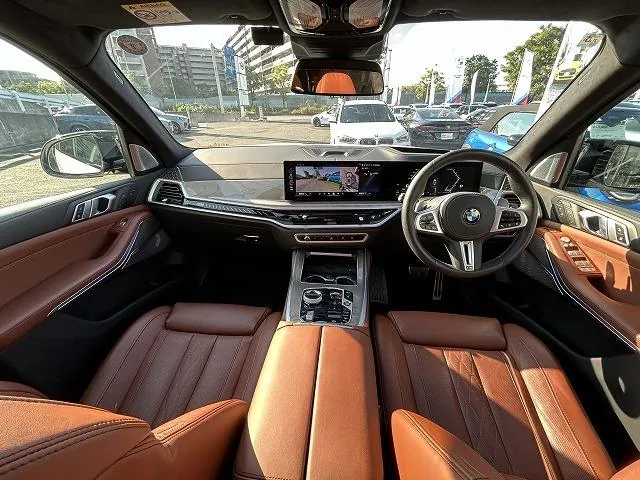 BMW X7 2025 photo 4