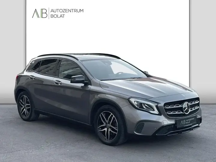 Mercedes-Benz Gla 220