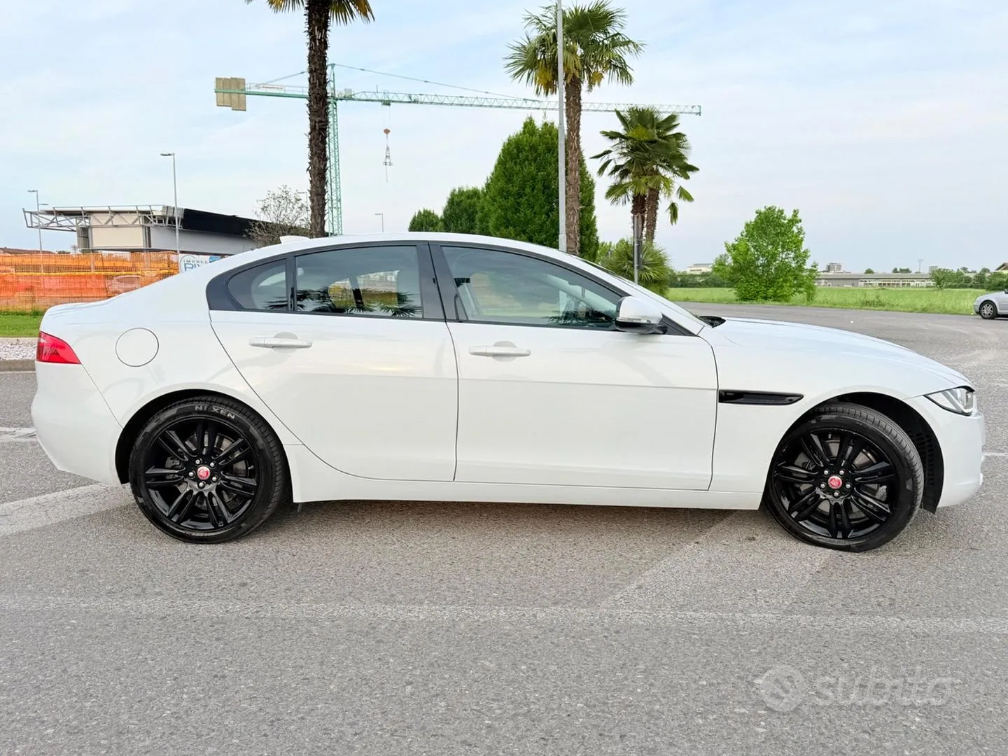 Jaguar Xf 2017 photo 5