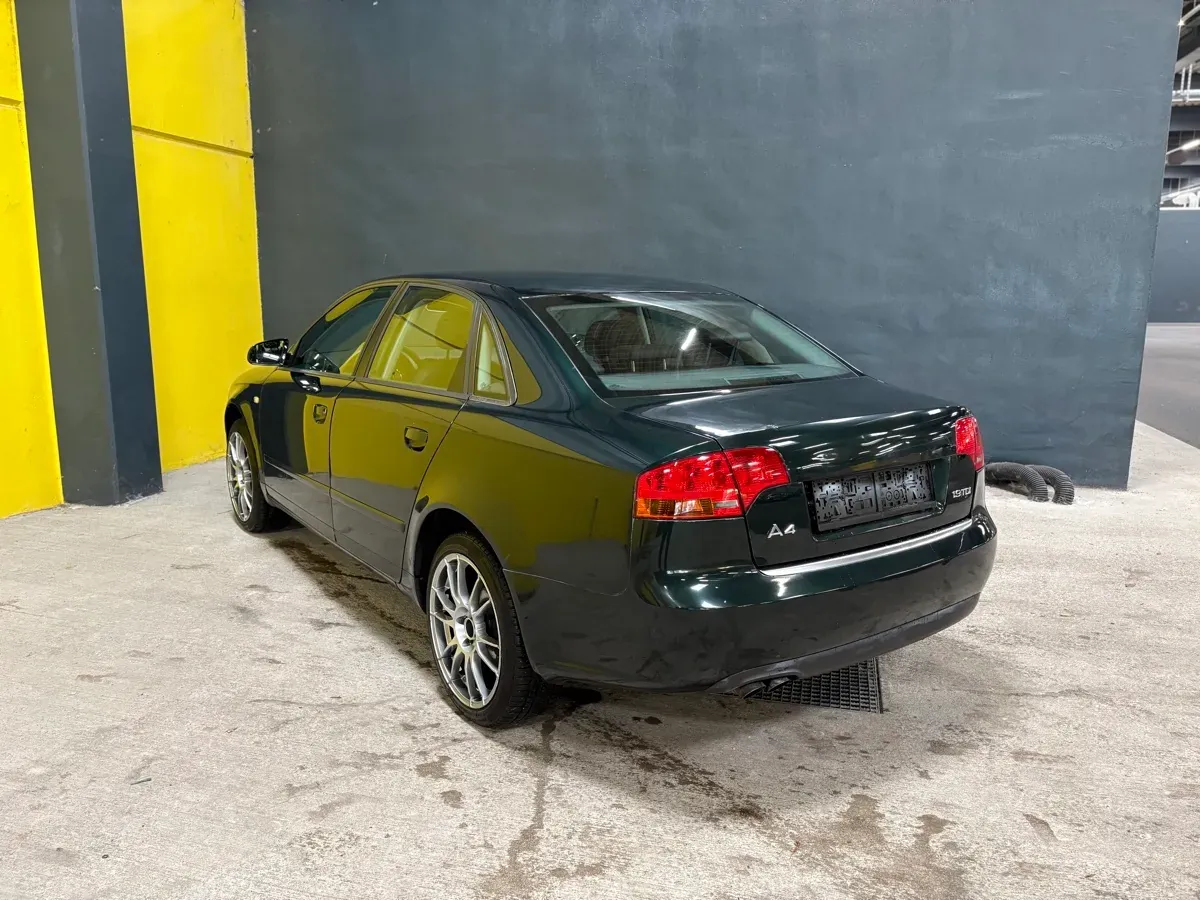 Audi A4 2005 photo 3