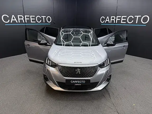 Peugeot 2008 2021 photo 5