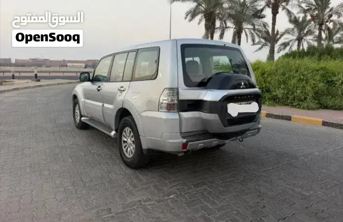 Mitsubishi Pajero 2015 photo 4