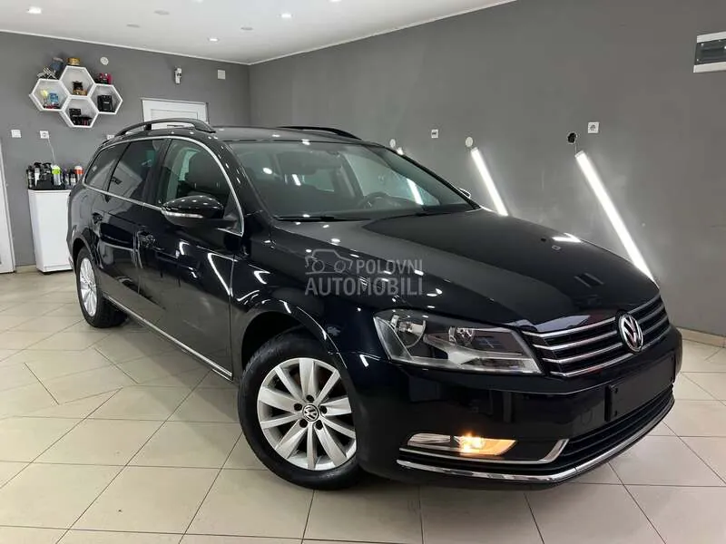 Volkswagen Passat 2011 photo 2