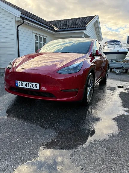 Tesla Model Y 2021 photo 4