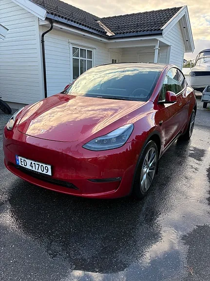 Tesla Model Y 2021 photo 5