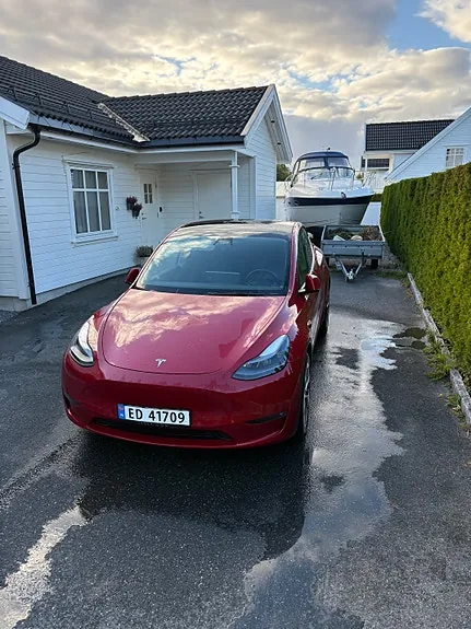 Tesla Model Y 2021 photo 3