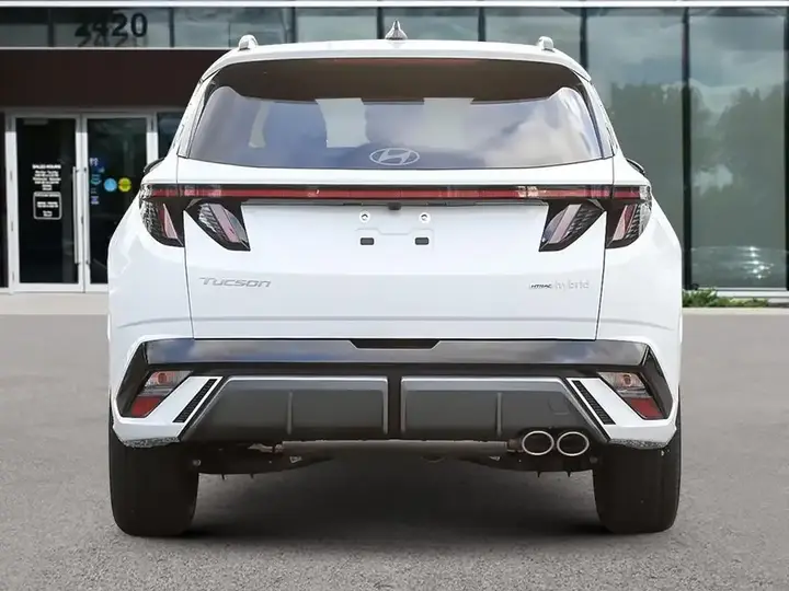 Hyundai Tucson Hybrid 2026 photo 5