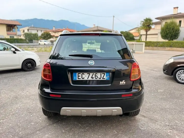 Fiat Sedici 2008 photo 2