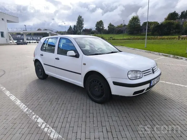 Volkswagen Golf 4 1999 photo 3