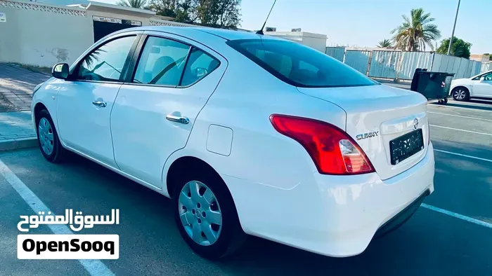 Nissan Sunny 2022 photo 4