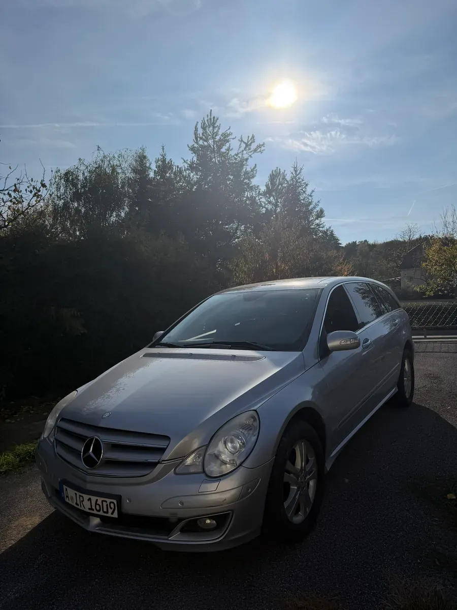 Mercedes-Benz R-Class 2006 photo 2