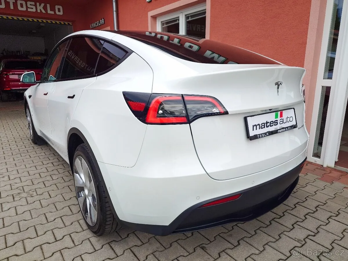Tesla Model Y 2022 photo 4