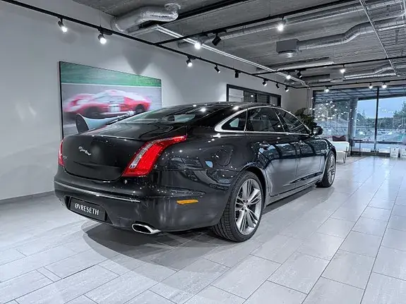 Jaguar Xj 2011 photo 5