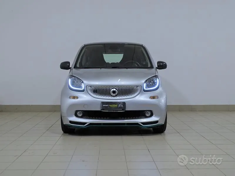 Smart Fortwo 2019 photo 3