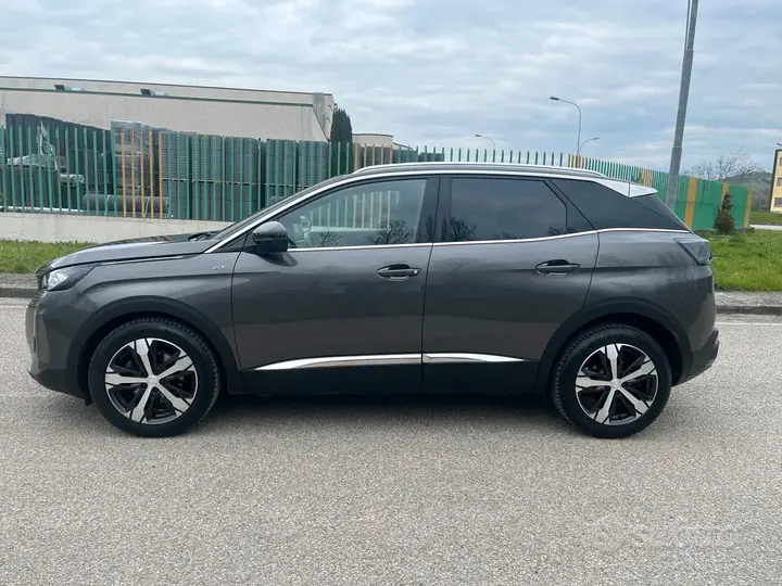 Peugeot 3008 2022 photo 4