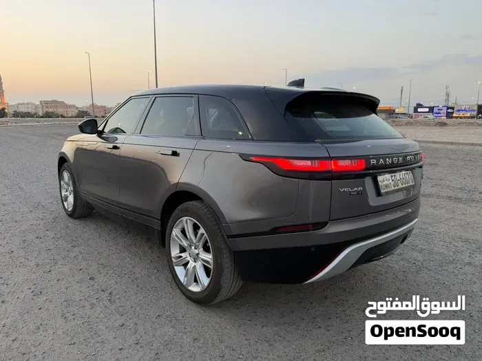 Land Rover Range Rover Velar 2019 photo 2