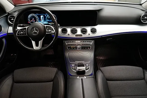 Mercedes-Benz E220 2019 photo 5