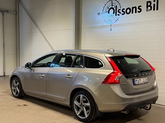 Volvo V60 2012 photo 4