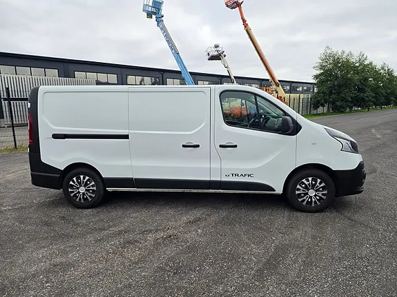 Renault Trafic 2018 photo 4