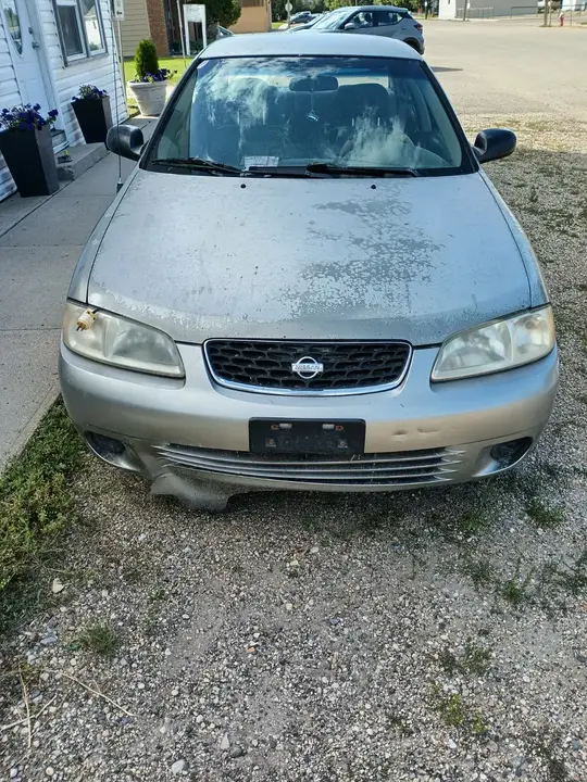 Nissan Sentra 2002 photo 2
