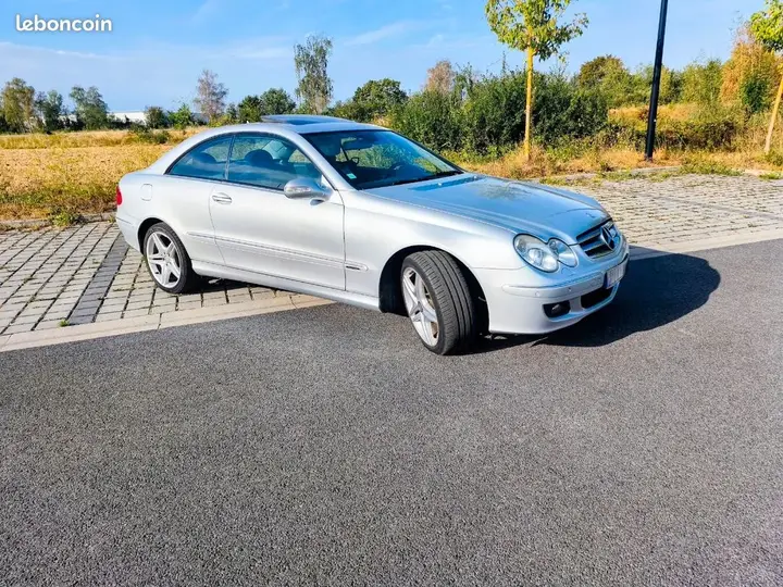 Mercedes-Benz Clk 2008 photo 2