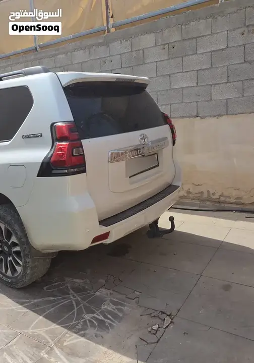 Toyota Land Cruiser 2010 photo 2