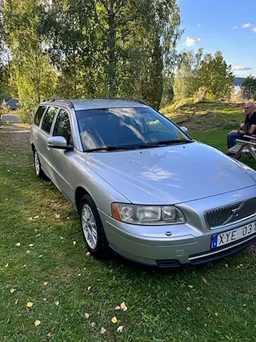 Volvo V70 2007 photo 2