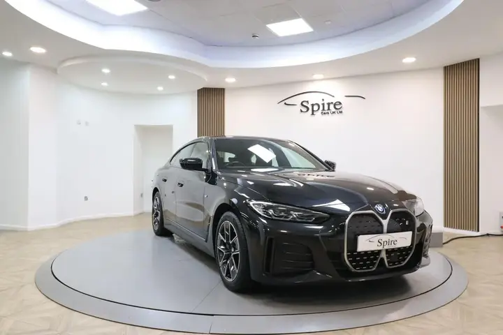 BMW I4 2023 photo 3