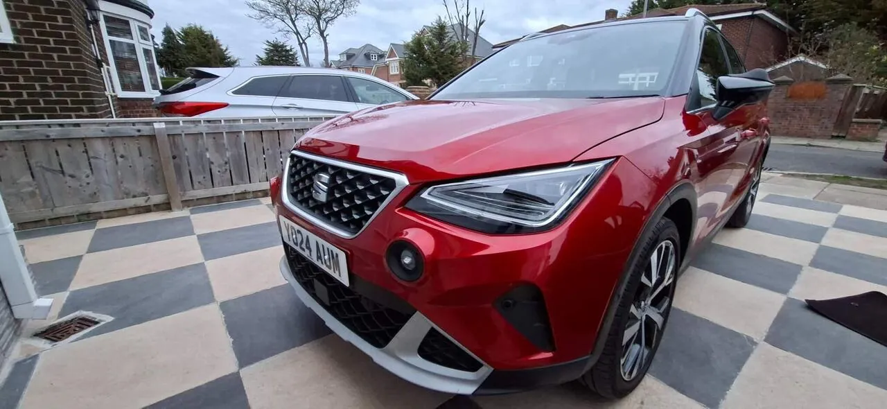 Seat Arona 2024 photo 2