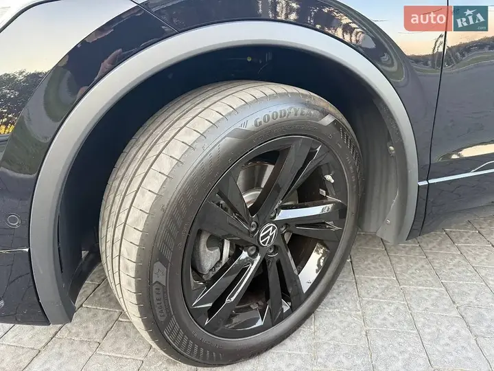 Volkswagen Tiguan 2022 photo 4