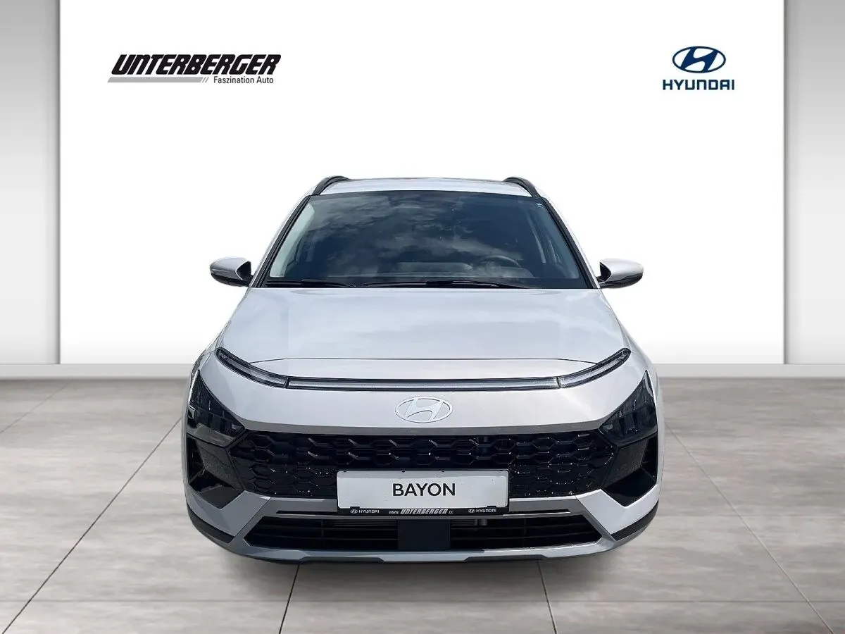 Hyundai Bayon photo 2