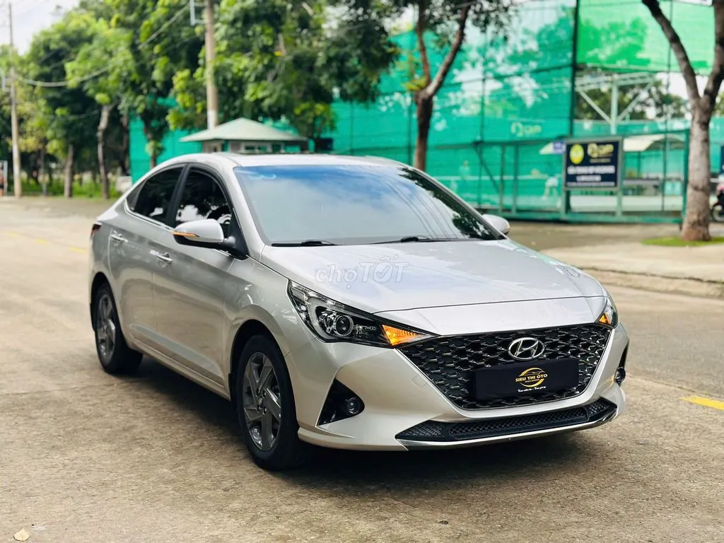 Hyundai Accent 2022 photo 2