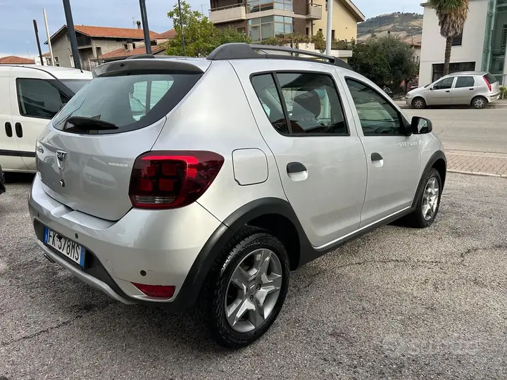 Dacia Sandero Stepway 2017 photo 3
