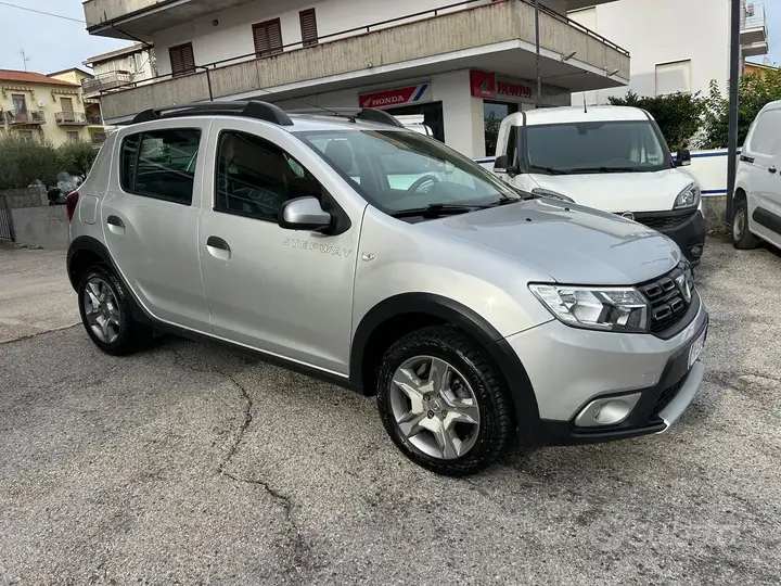Dacia Sandero Stepway 2017 photo 4