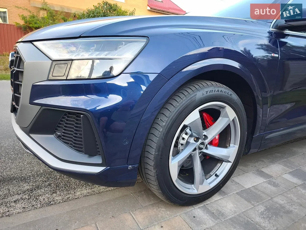 Audi Q8 2019 photo 2