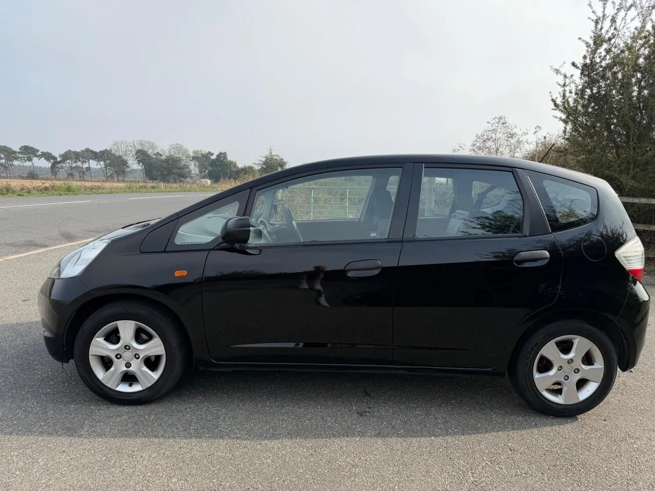 Honda Jazz 2010 photo 4